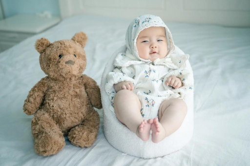 广水宝宝挠耳朵是怎么回事 广水宝宝挠耳朵是怎么回事